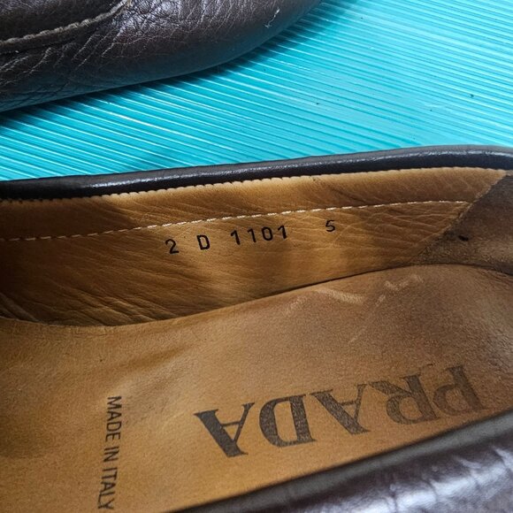 Prada Youth/Mens Driving Loafers UK 5 US 6 Brown Pebbled Leather Made In Italy - Picture 8 of 9
